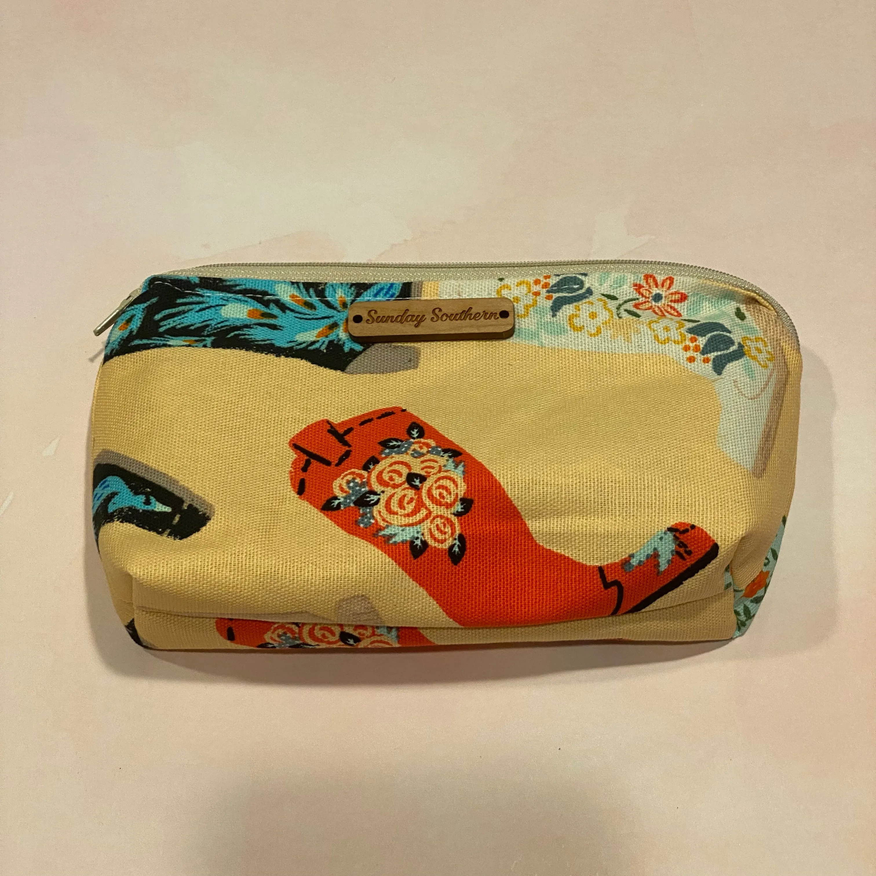 Bootin' Scootin' Boots Mini Zipper Bag