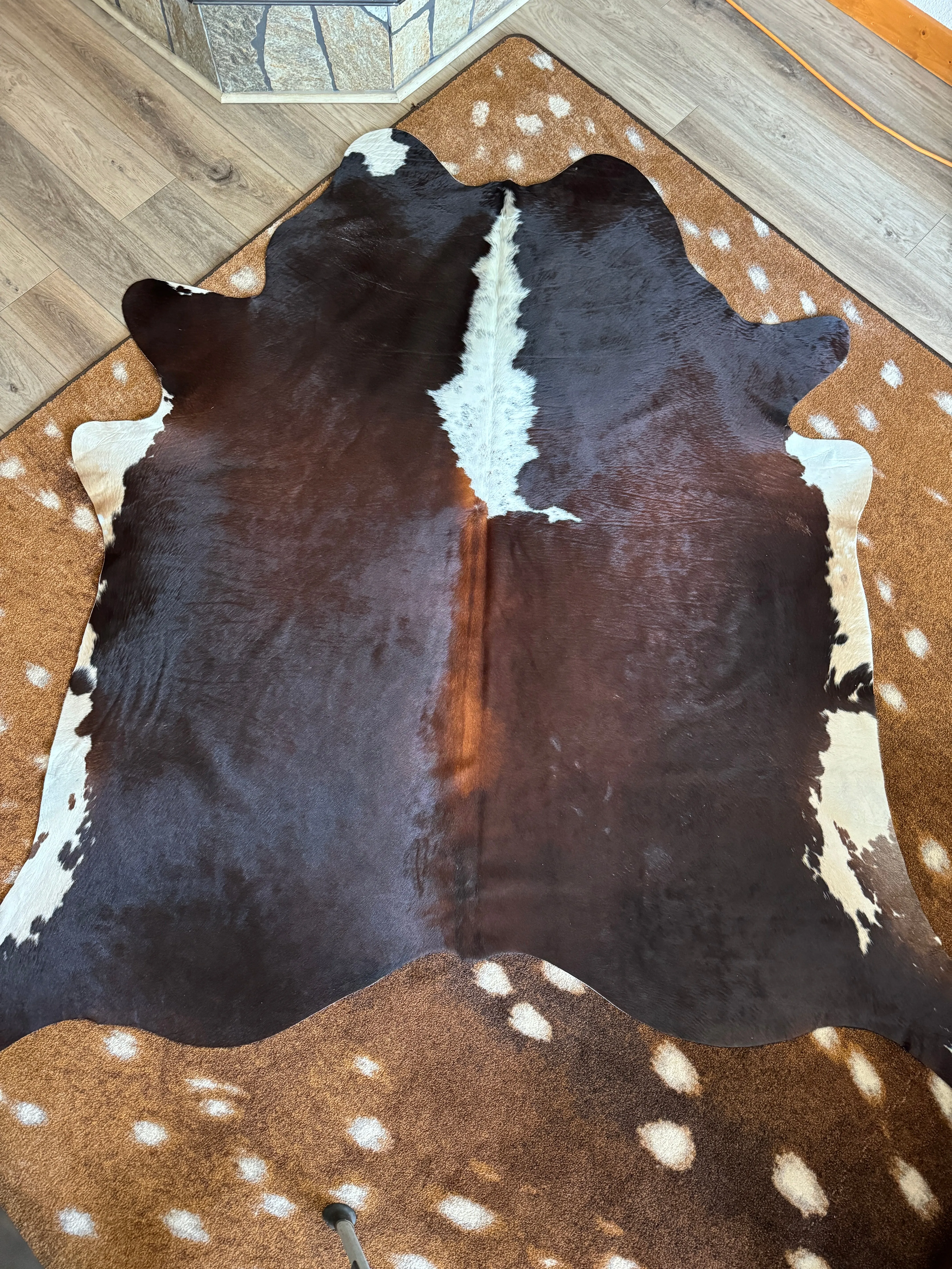 Brown w/ Copper & Peppered Spine Cowhide