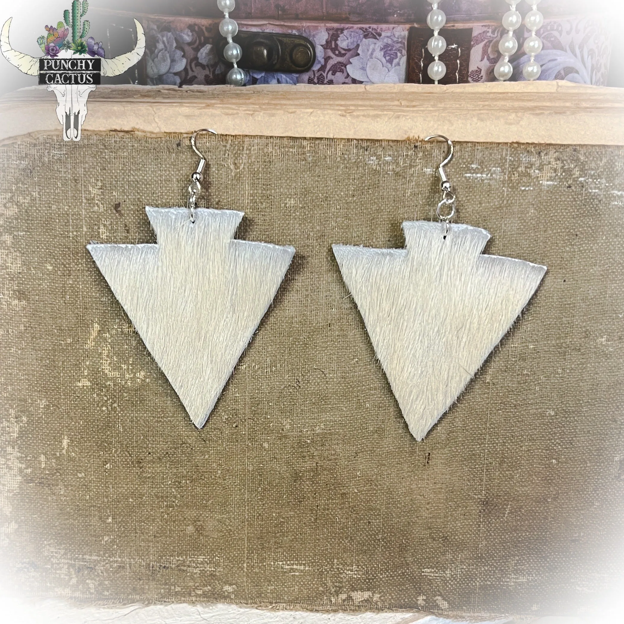 Cowhide Arrowhead Earrings - White